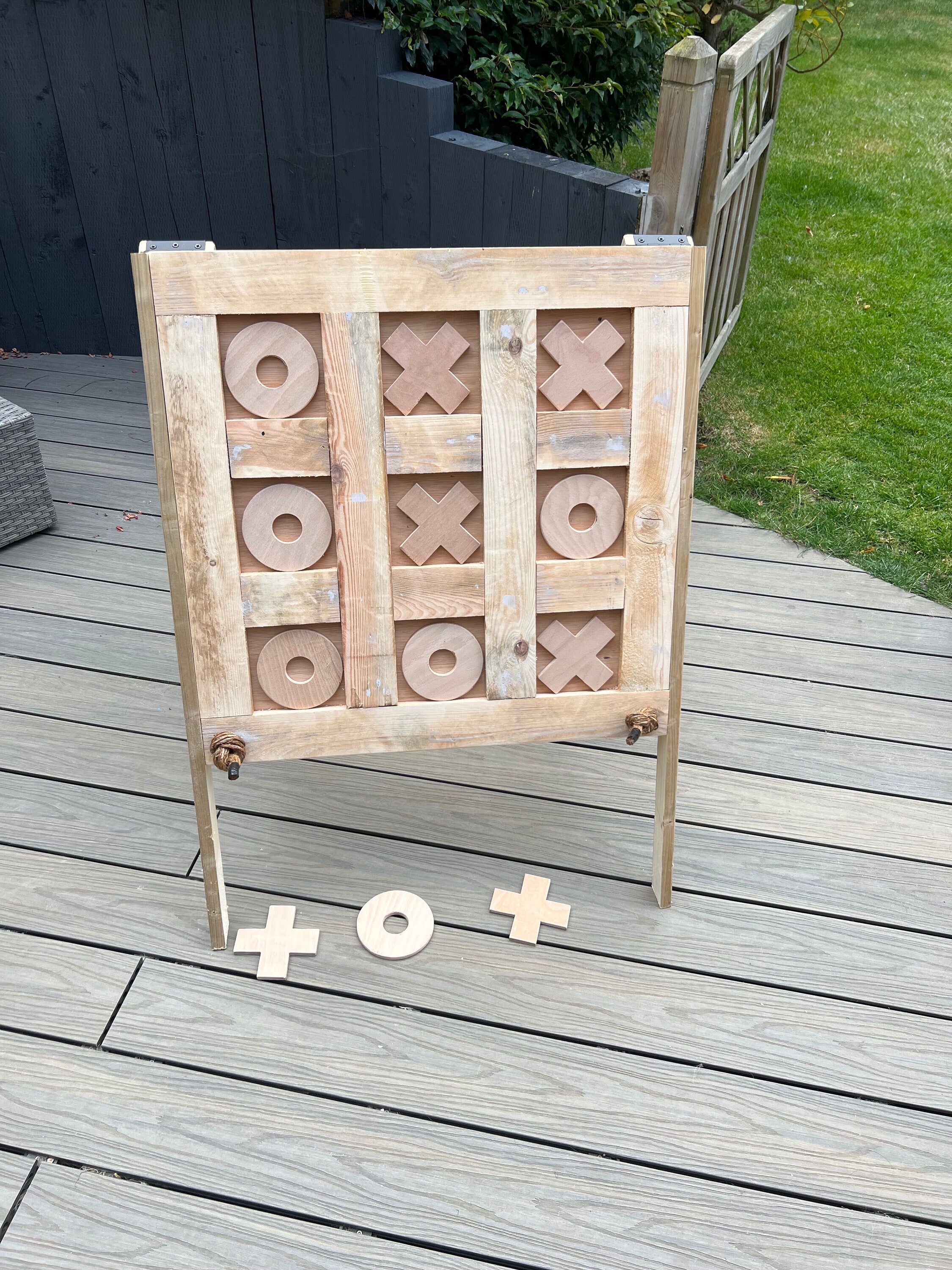 Rustic Pallet Wood  giant Tic Tac Toe Game, Foldable Wedding Party Fun Board
