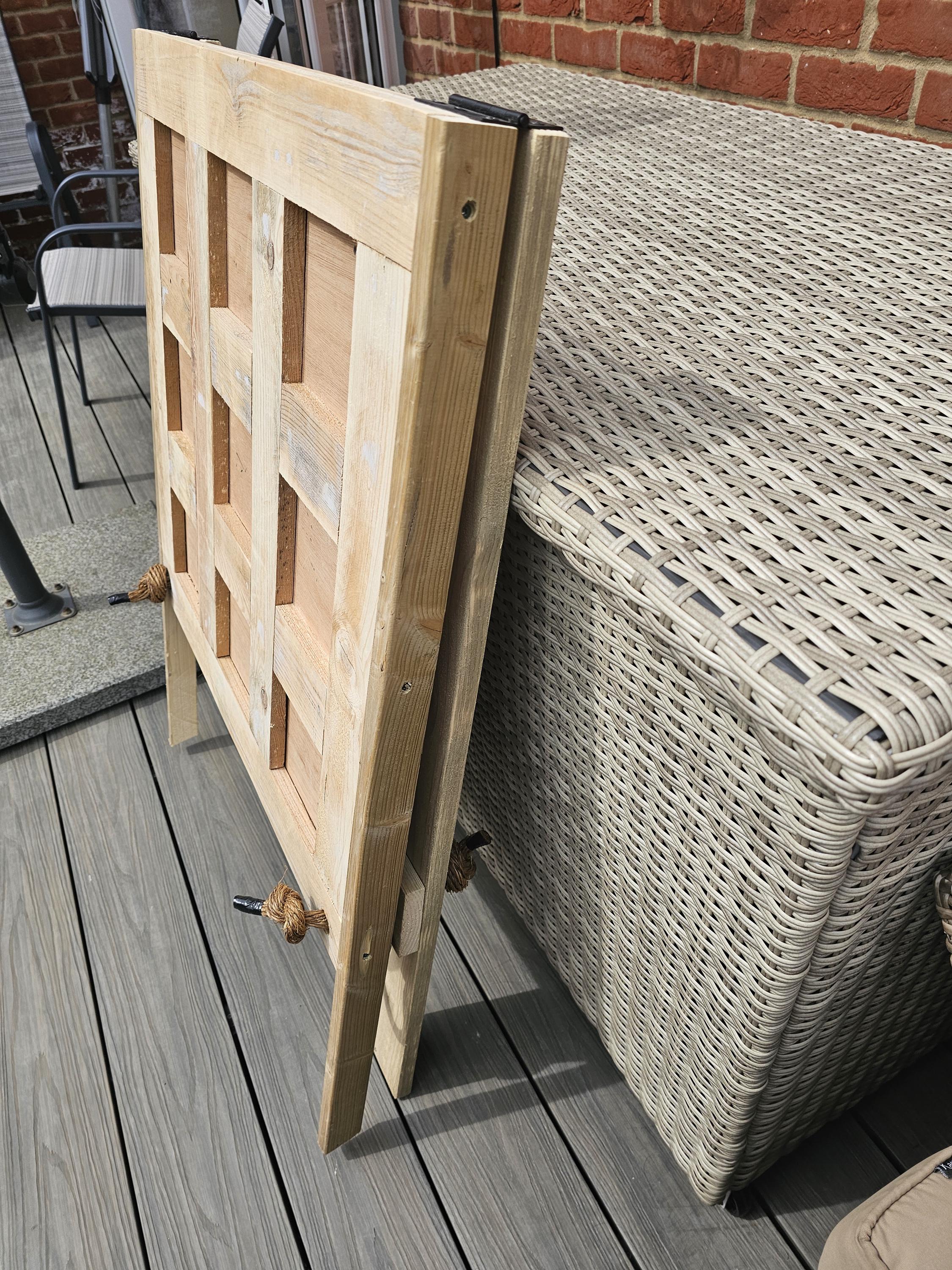 Rustic Pallet Wood  giant Tic Tac Toe Game, Foldable Wedding Party Fun Board