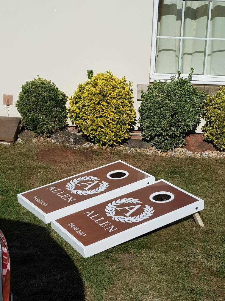 Personalised custom cornhole Board Set: Medium Stained Wood Bean Bag Toss Game