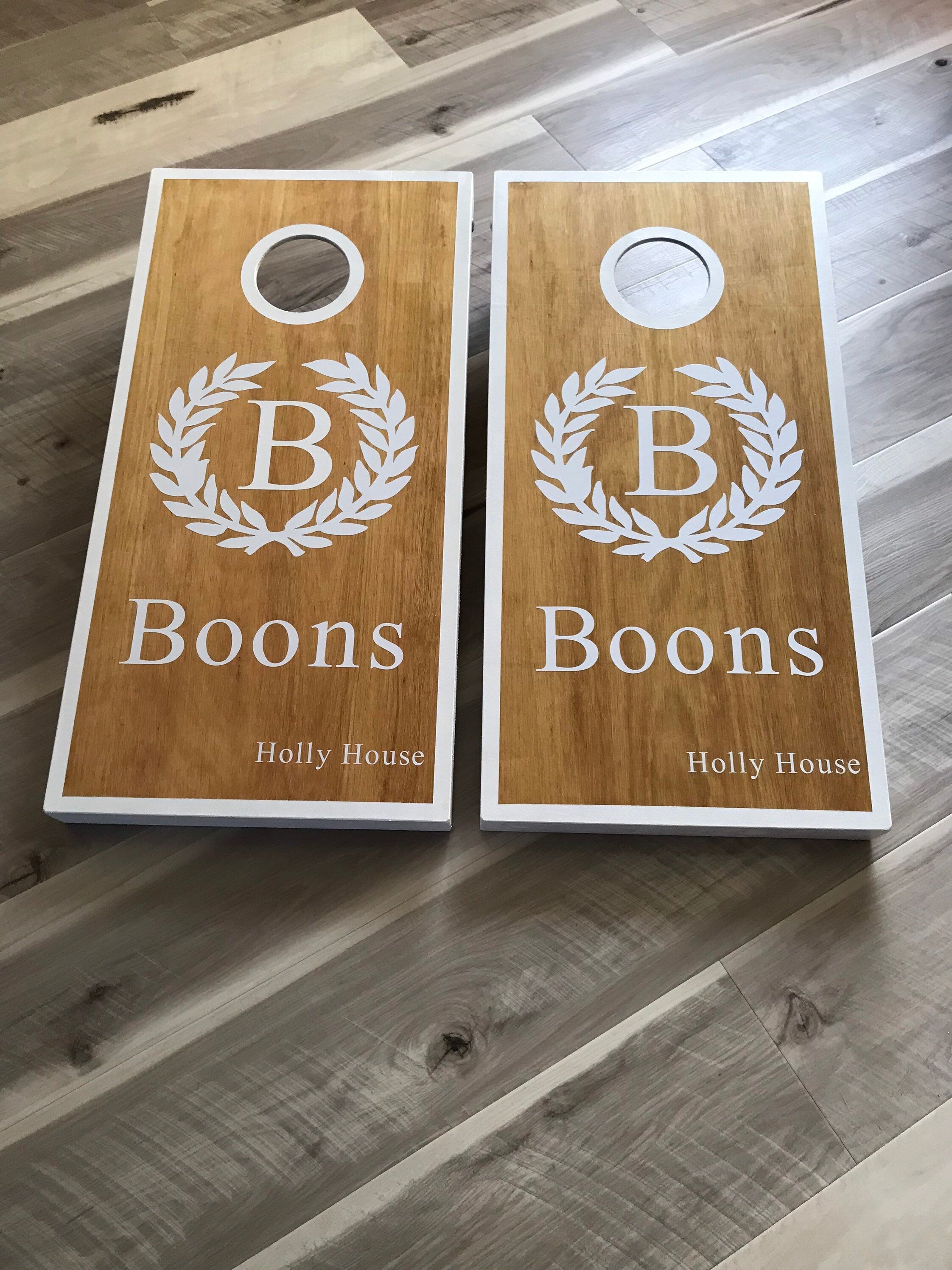 Personalised custom cornhole Board Set: Medium Stained Wood Bean Bag Toss Game