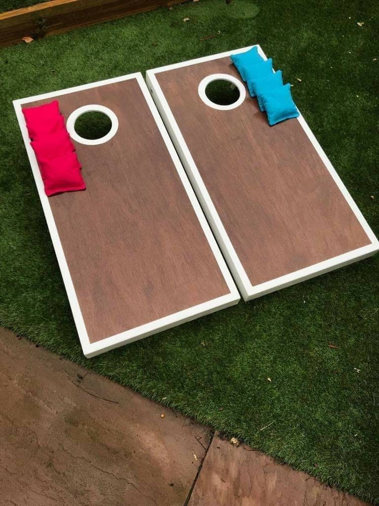 Cornhole Set: Adult Size Bean Bag Toss Game with Free UK Delivery