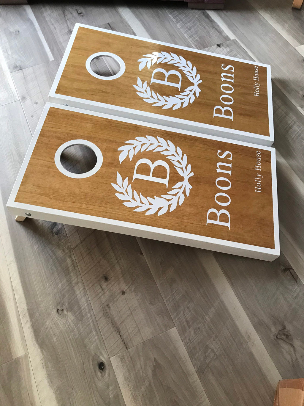 Personalised custom cornhole Board Set: Medium Stained Wood Bean Bag Toss Game