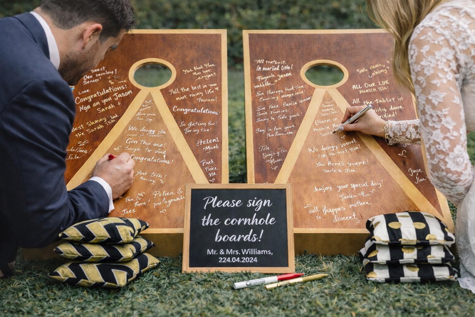 Wedding Cornhole Guest Book Alternative | Rustic Lawn Game Boards (HandmadeUK)