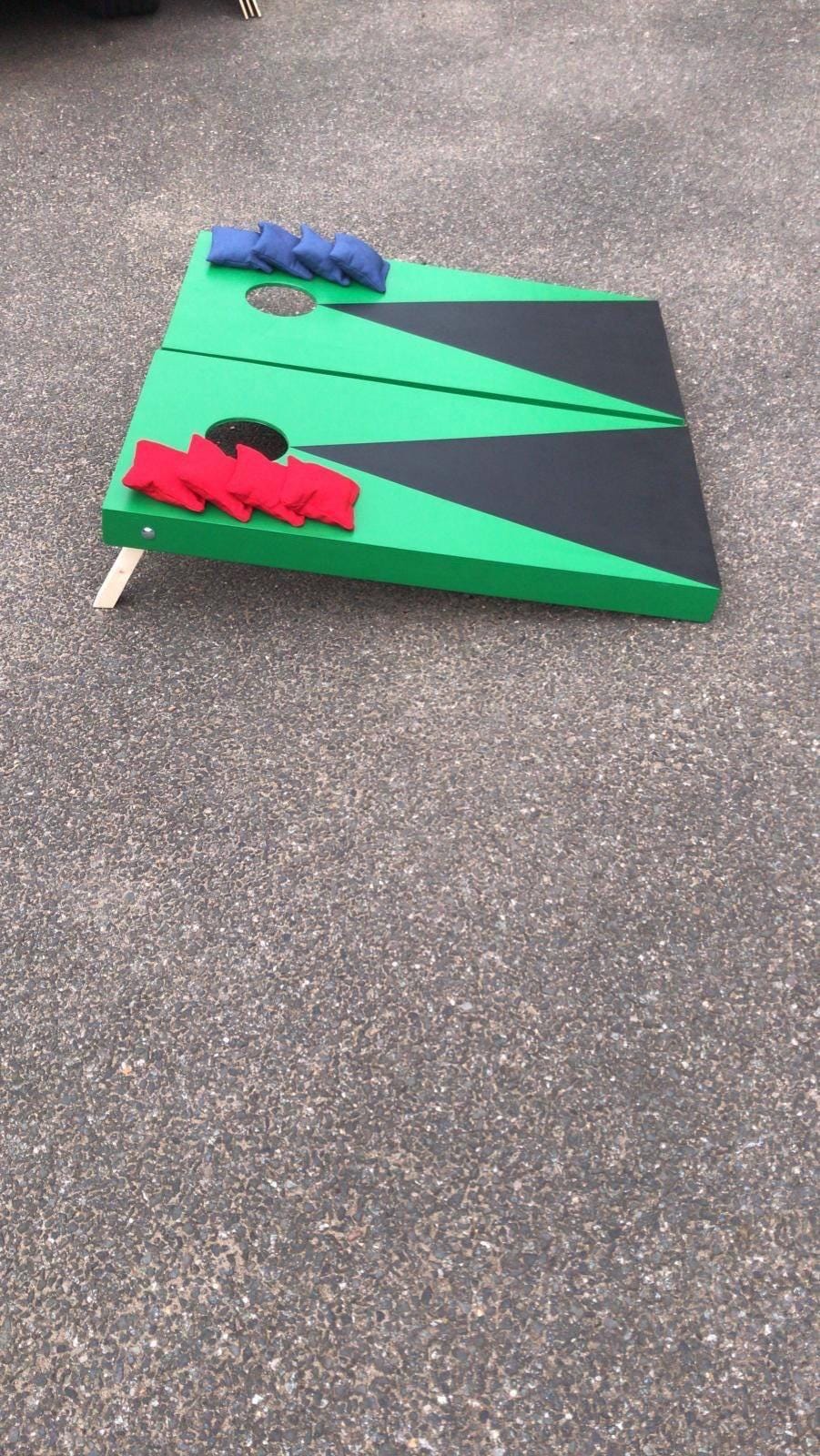 Cornhole Garden Game: Bean Bag Toss Set