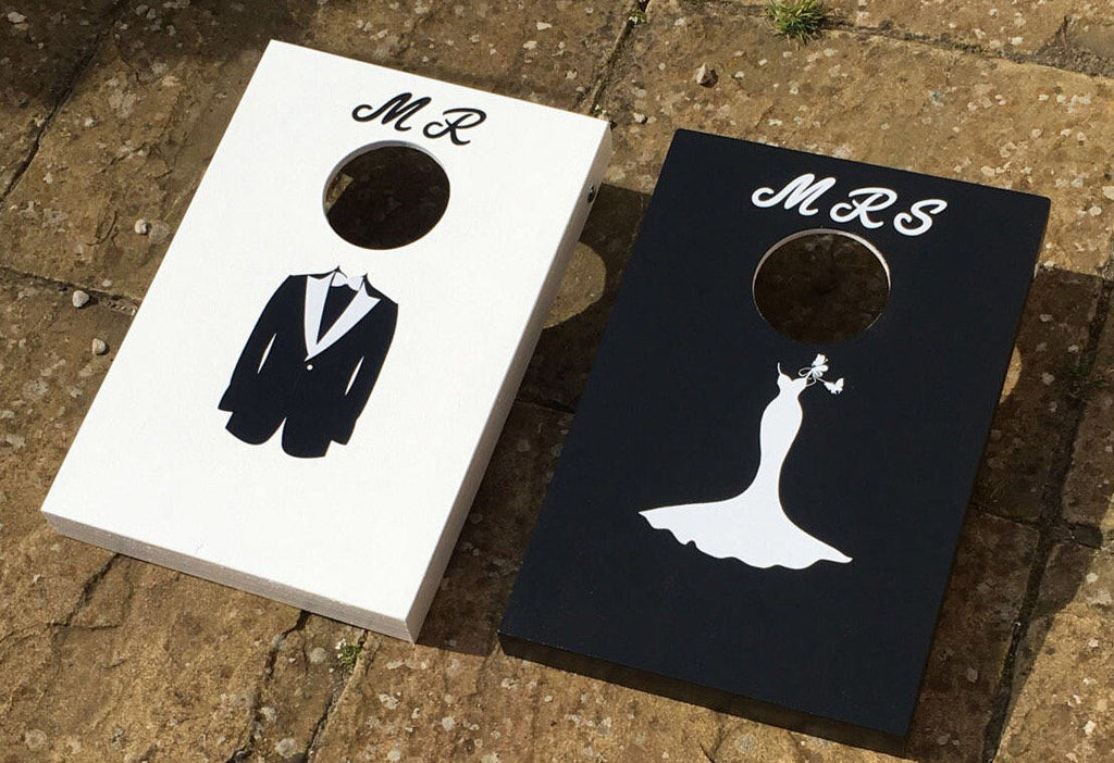 Cornhole Set - Mr & Mrs Wedding Bean Bag Toss Game: Wooden Garden Fun