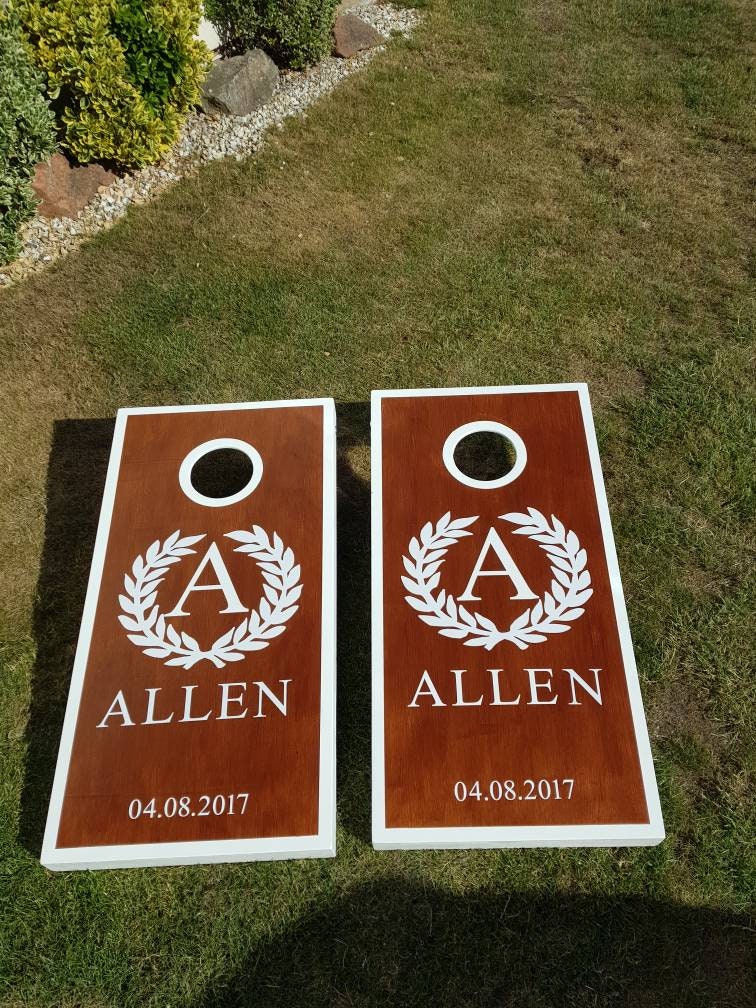Personalised custom cornhole Board Set: Medium Stained Wood Bean Bag Toss Game