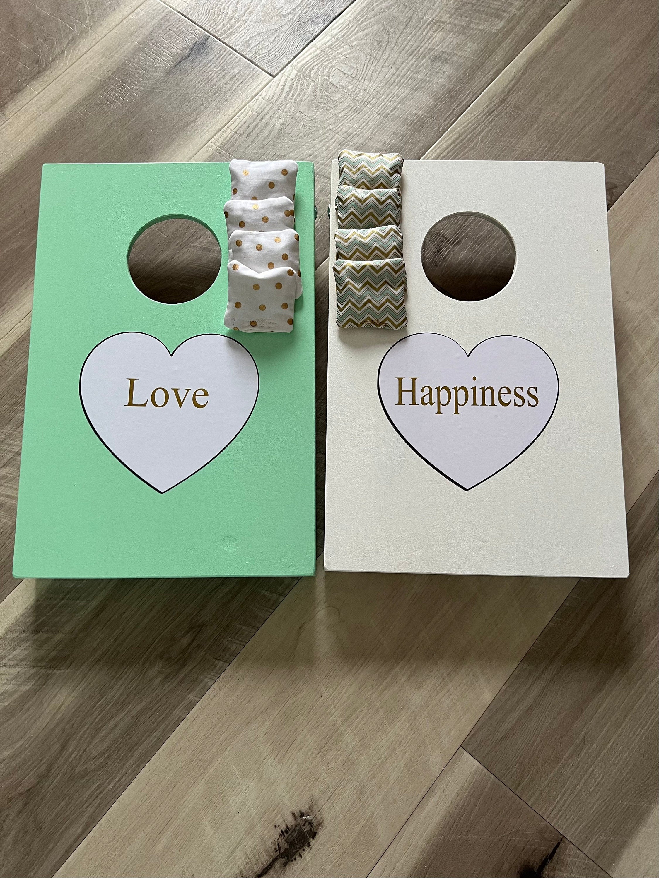 Cornhole Set -Custom Vintage Green & White Wedding – Handmade Mini Outdoor Bean Bag Toss
