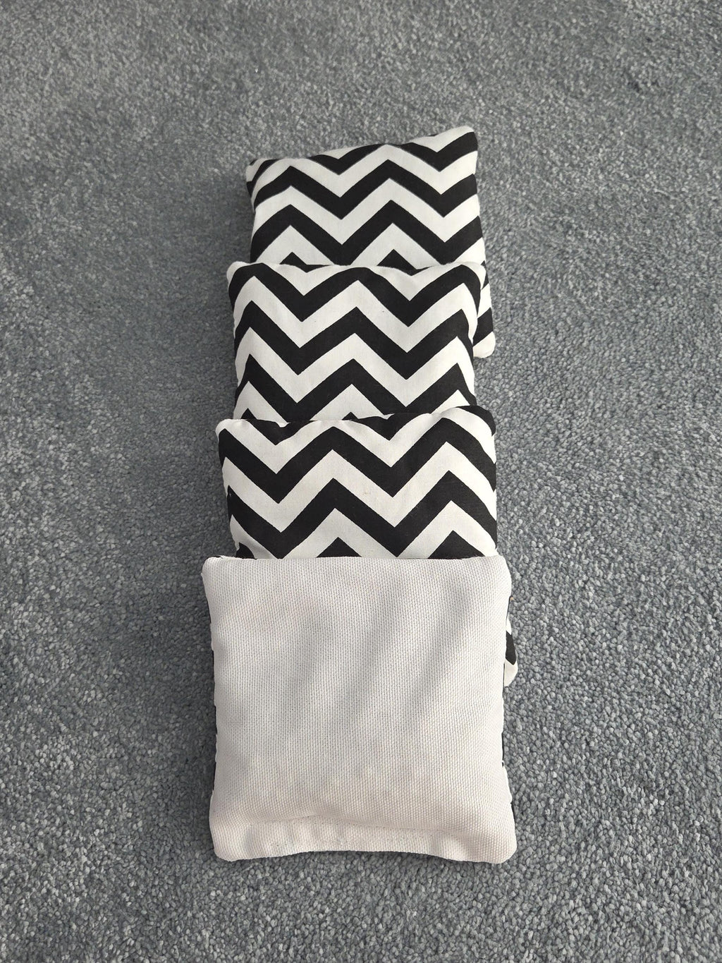 Cornhole Bags:  Large Black & White Stripes / Chevrons (Set of 8 )