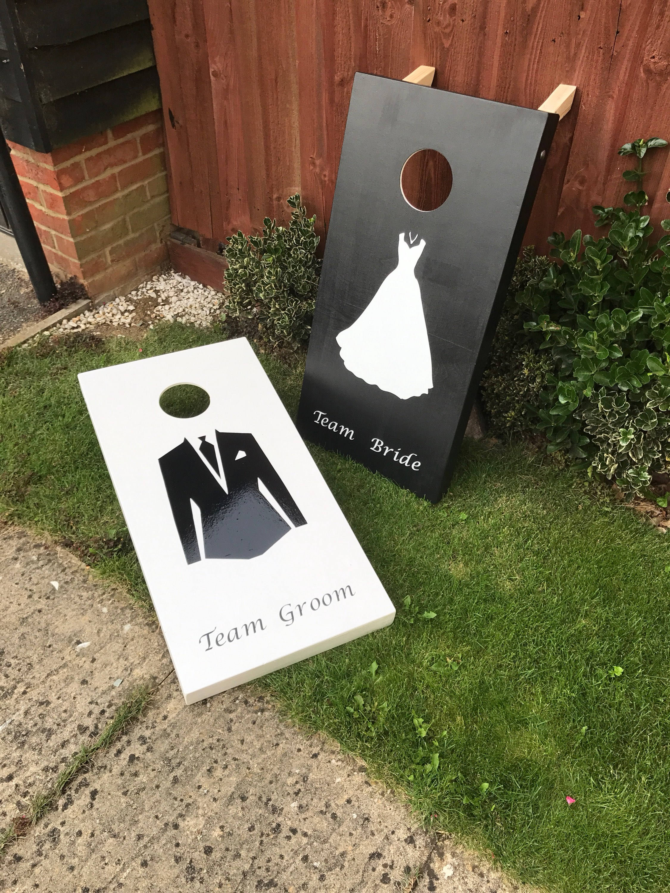 Wedding Cornhole Game – Custom Medium Boards & Bean Bags – Free UK Delivery